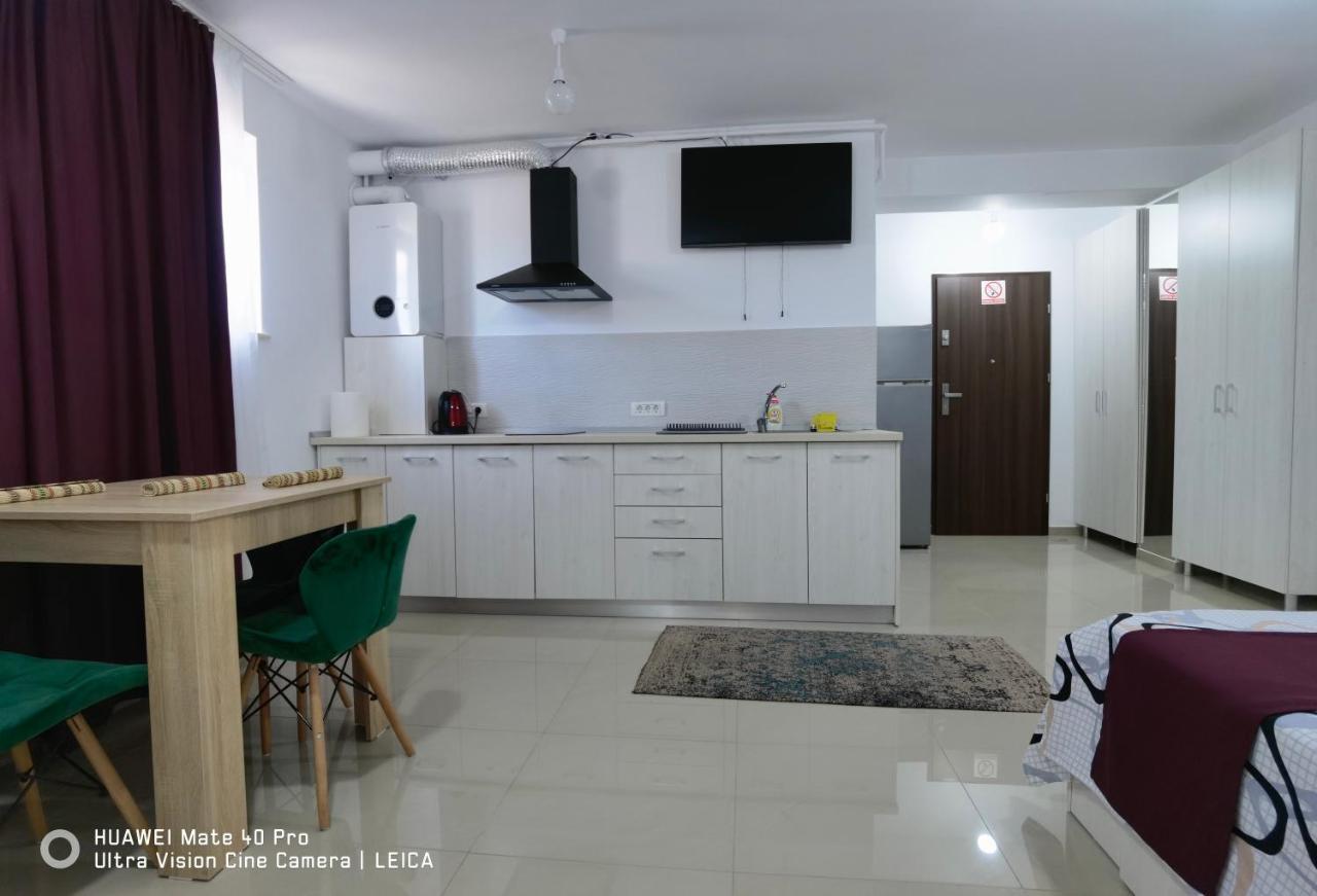 Apartamento Garsoniera de la mare Mangalia Exterior foto